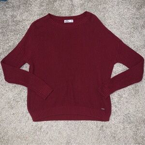 Hollister Women's Deep Red Crew Neck Sweater